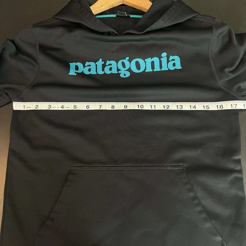 Patagonia Boys' Graphic PolyCycle Hoody Size Large 12‎ Black Teal Logo *READ*